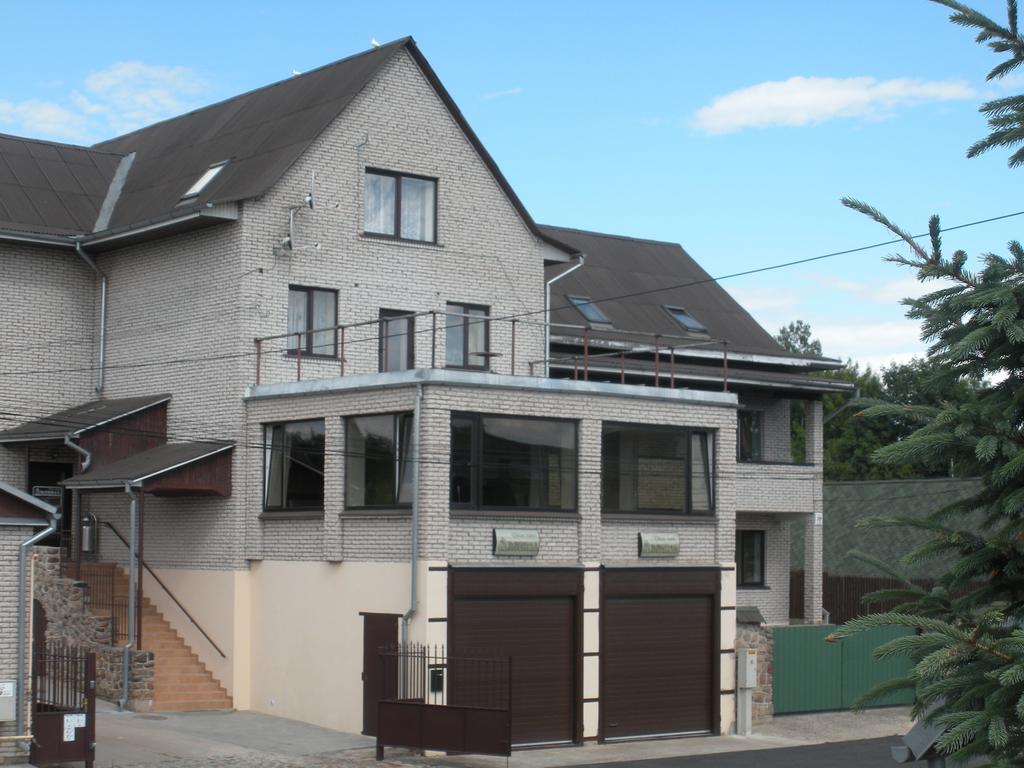 Arsenal Otel Daugavpils Dış mekan fotoğraf