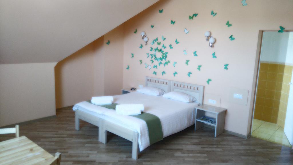 Arsenal Otel Daugavpils Dış mekan fotoğraf