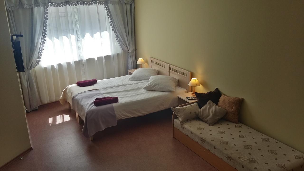 Arsenal Otel Daugavpils Dış mekan fotoğraf