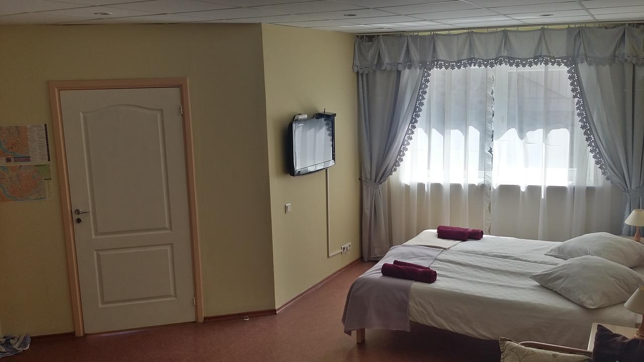 Arsenal Otel Daugavpils Dış mekan fotoğraf